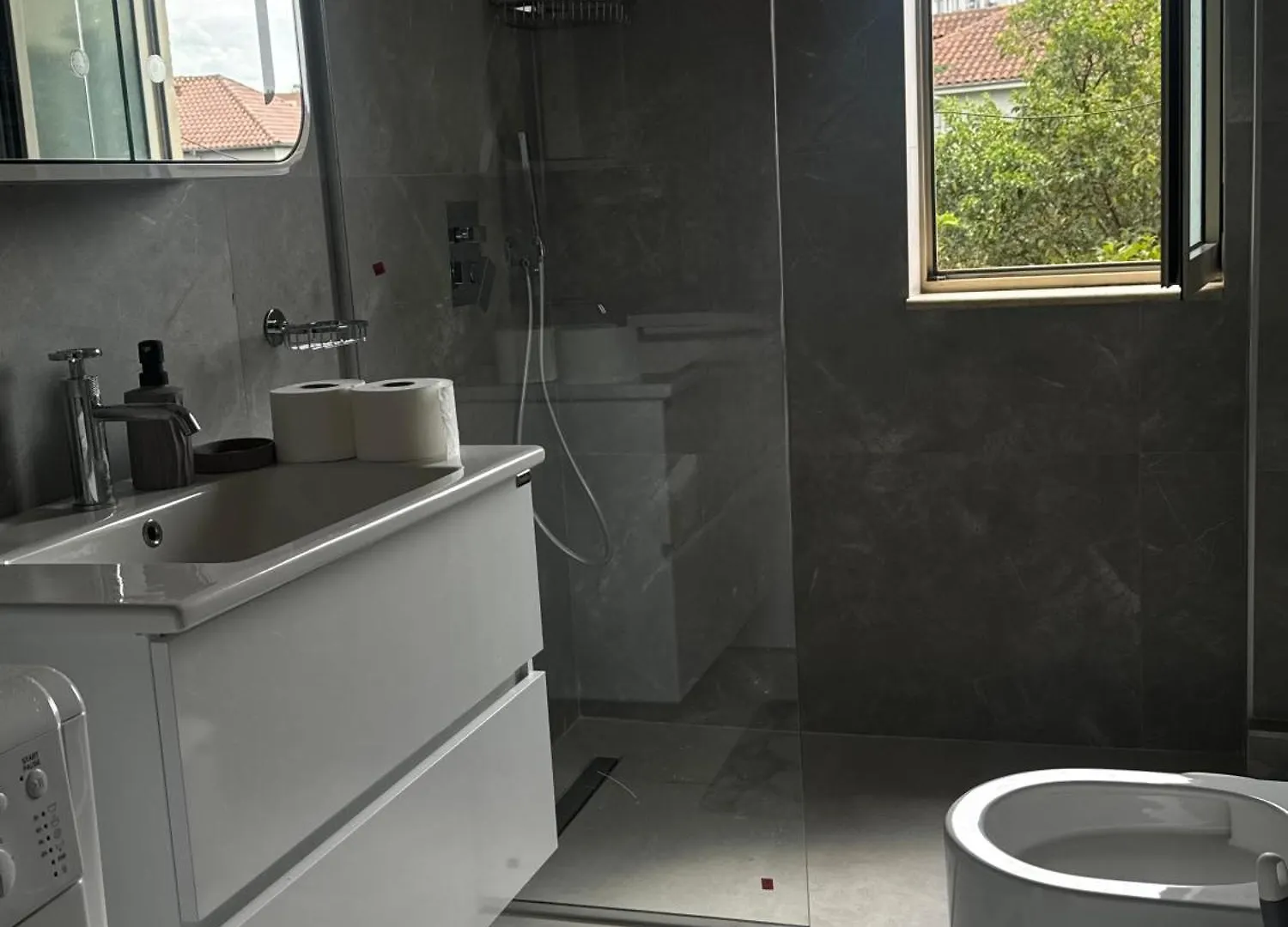 Ciel Apartment Tirana 0*,